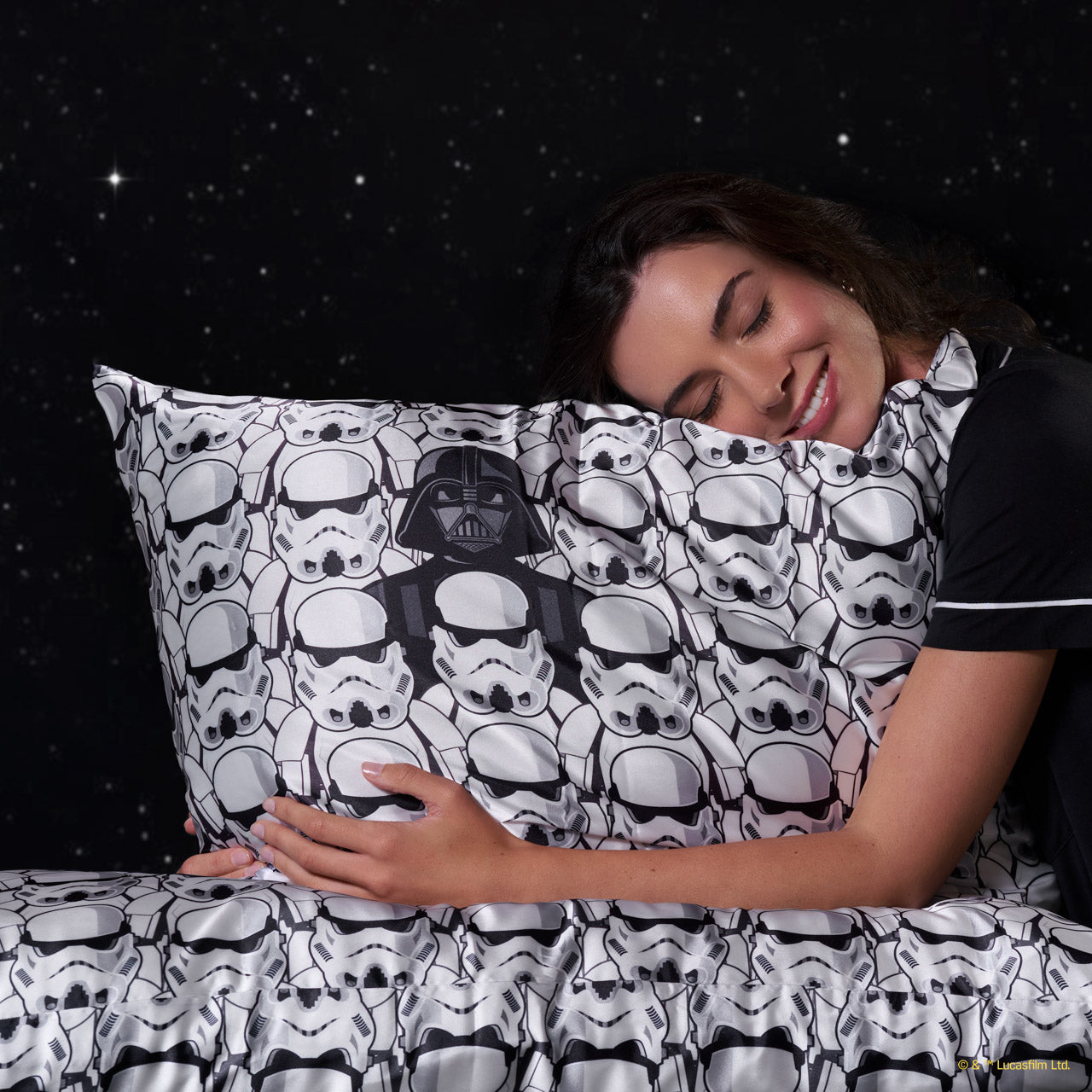 Star Wars™ & Kitsch Funda de almohada de satén de Darth Vader & Stormtroopers - King