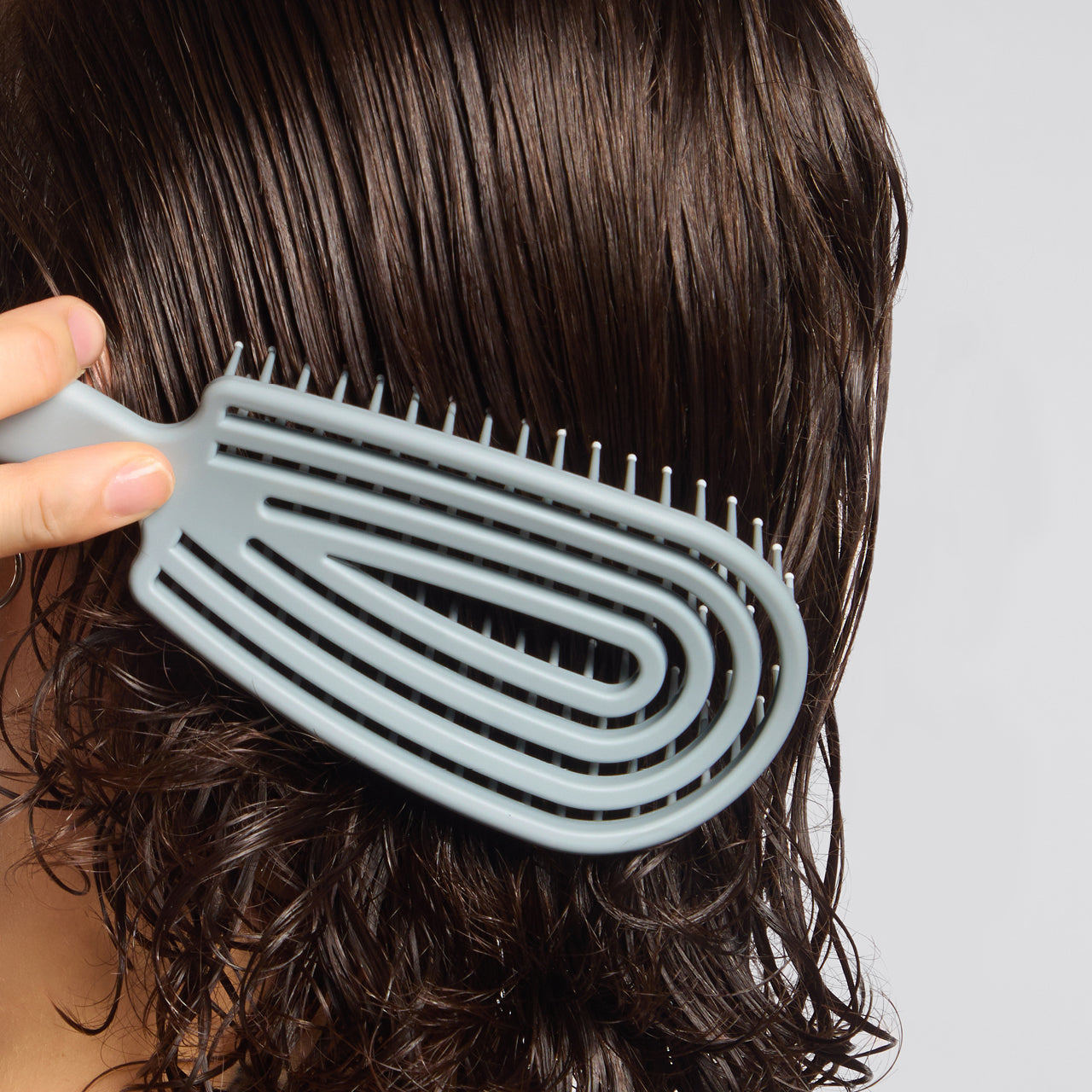 Brosse démêlante flexible bleu brume