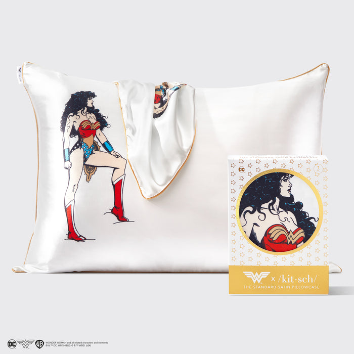 Funda de almohada de satén Wonder Woman x Kitsch - Believe In Wonder