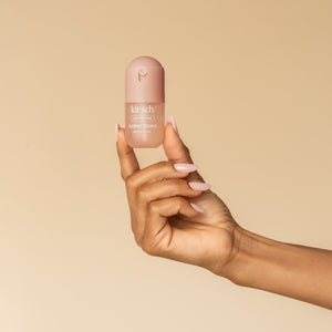 Amber Shores Mini Hair Perfume 20mL - hand holding bottle